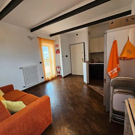 La Casina Di Pully * Livorno